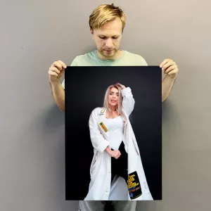 Постер (плакат) с Кариной Кросс купить