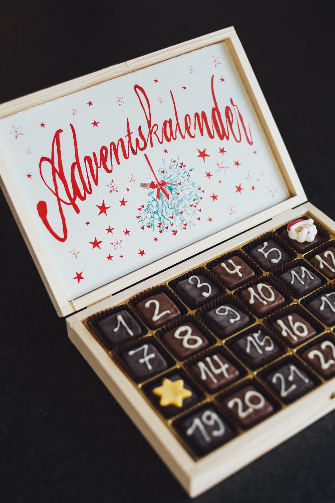 Адвент-календарь шоколадные конфеты
