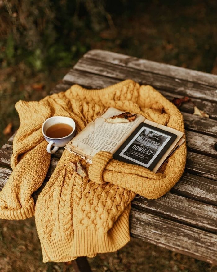 Осенний свитер атмосферное фото